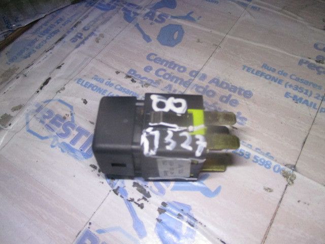 Botão / interruptor aquecimento de bancos SAAB 9-5 Sedan (YS3E)