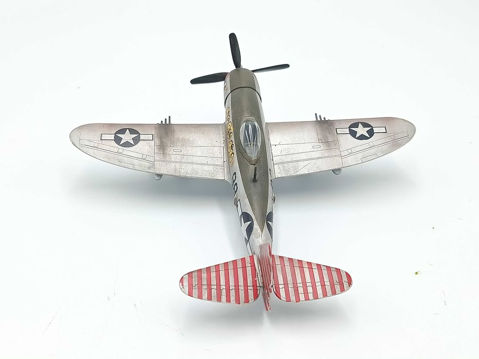 Model Samolotu Thunderbolt P47D HobbyBoss 1:72