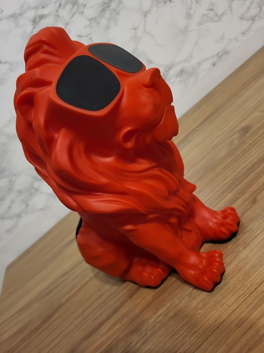 Głośnik bluthu, dekoracją