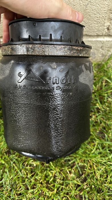 Пневмоподушка Mercedes r-class w251 задня