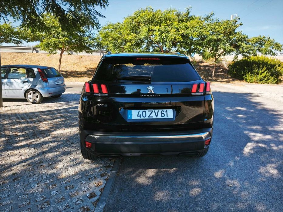 Peugeot  3008 1.5 BlueHDi Allure Pack — photo 3