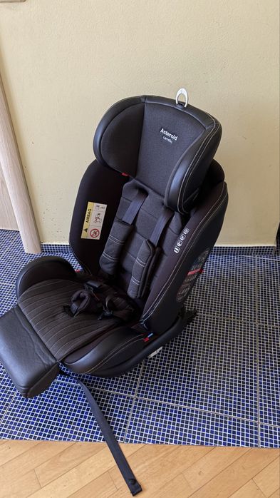 автокрісло Carrello Asteroid