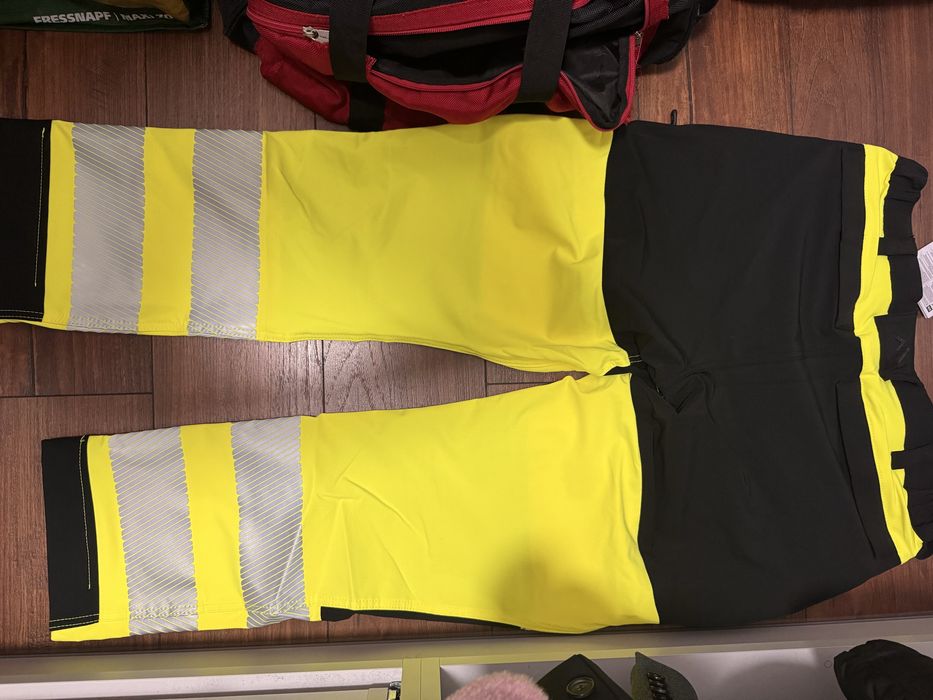 Spodnie Portwest Nowe Large PW3 Hi-Vis
