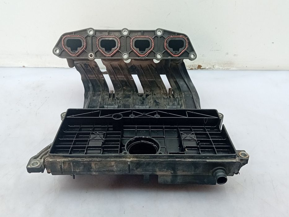 Coletor de admissão RENAULT Clio II (BB0/1/2_, CB0/1/2_)