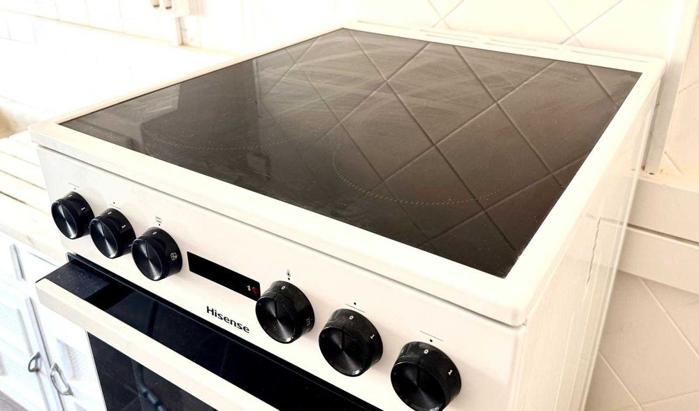 Fogão Elétrico HISENSE HEC5A11WG - POR ESTREAR