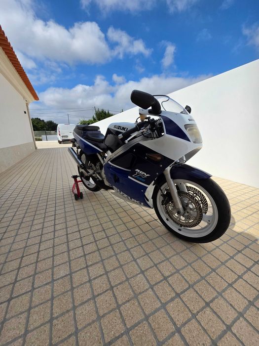 Suzuki rgv 250 VJ21A