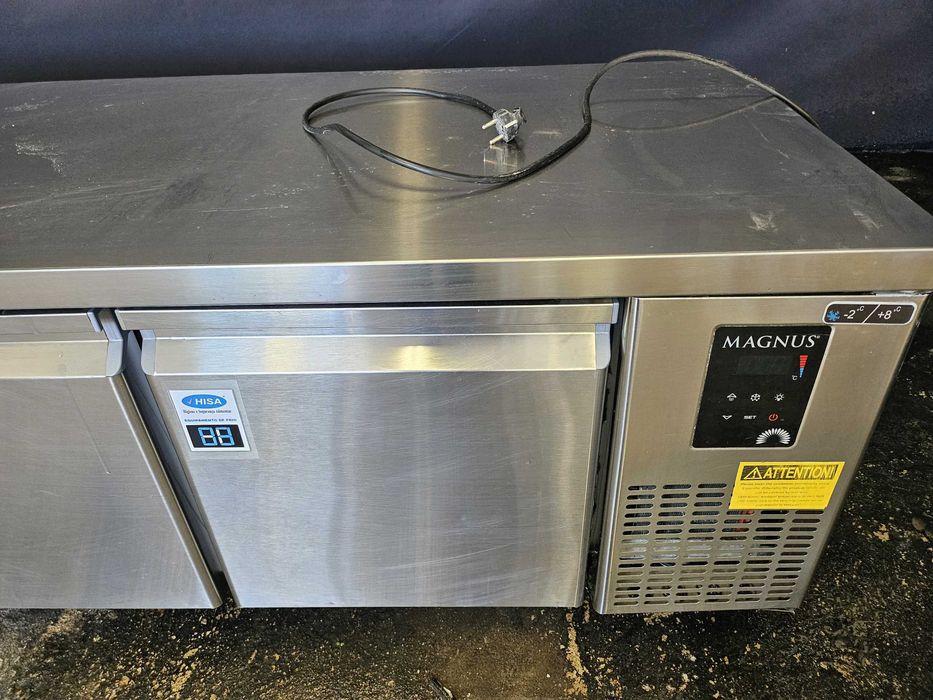 Bancada refrigerada com 4 gavetas