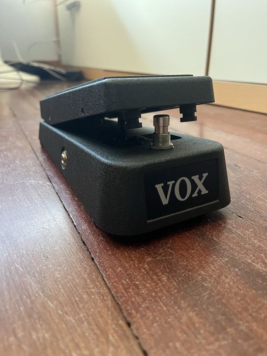 Vox wah-wah v845