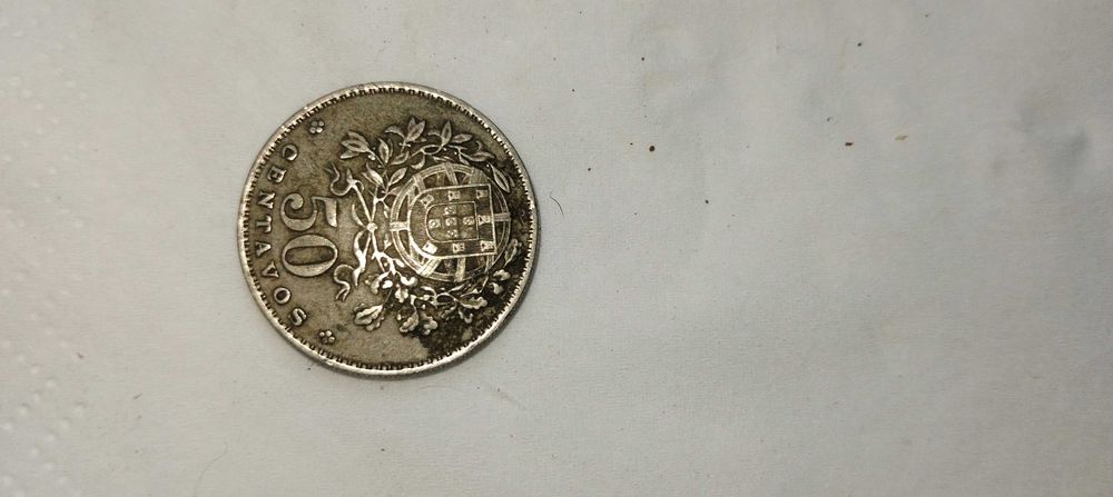 Moeda portuguesa 50 centavos 1967