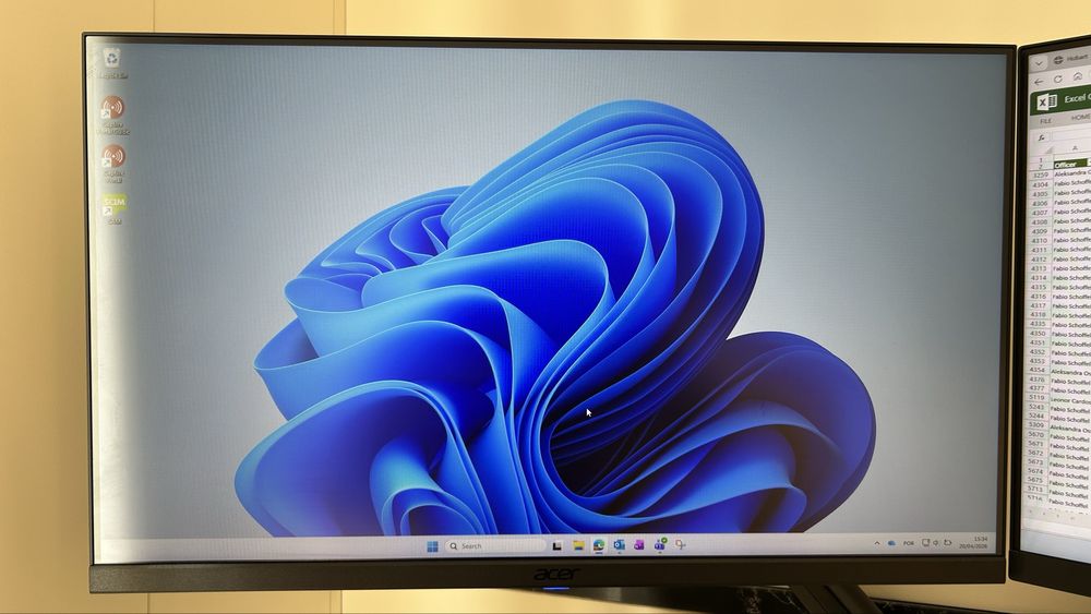 Vendo Monitor Acer Vero RS242ybpamix 23.8 led full HD - estado novo (motivo: saída do país)