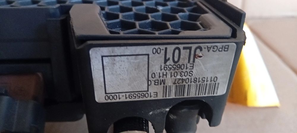Citroen C4 Picassa II 2.0 Bhdi Moduł akumulatora.