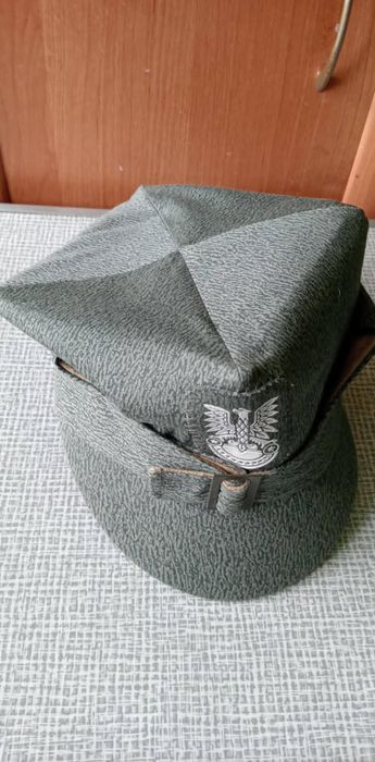 Czapka rogatywka wojskowa