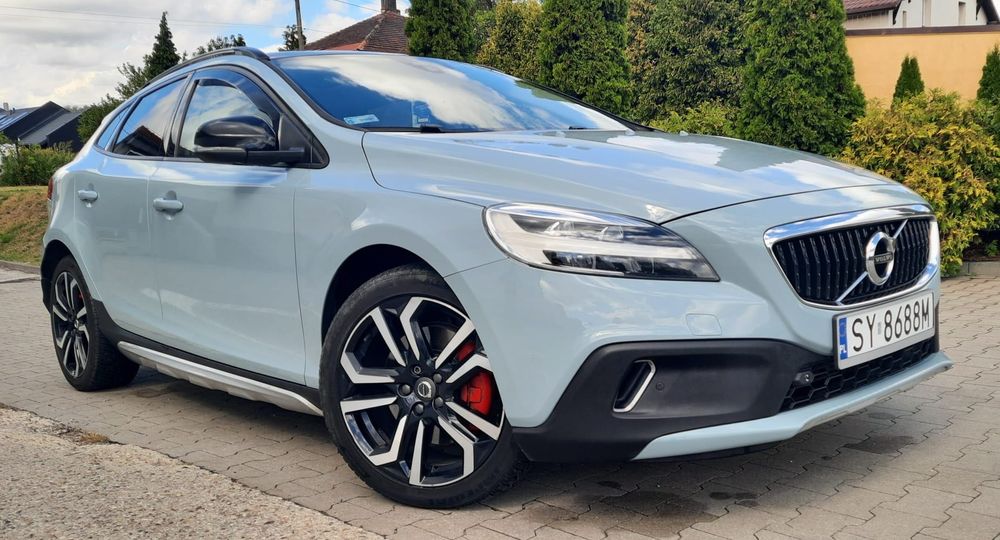 Samochód Volvo V40