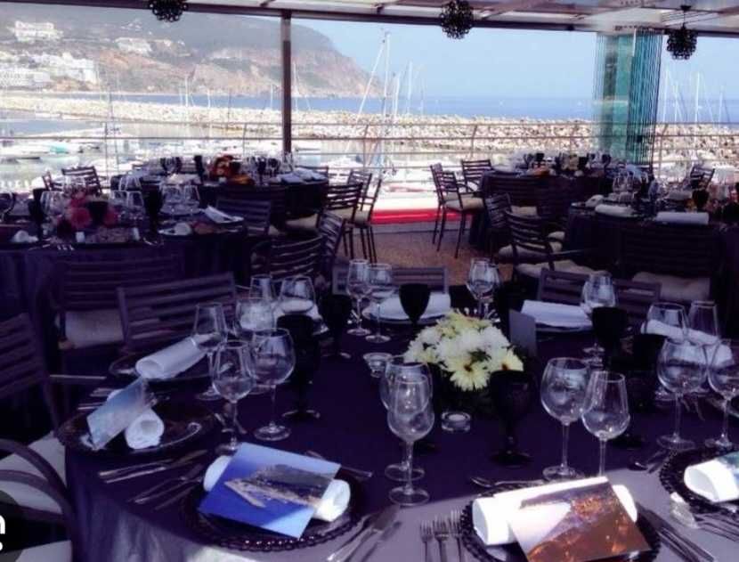 Eventos /casamentos/almoços e jantares