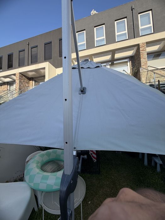 Guarda Sol 3mx3m com base giratoria e 4contrapesos
