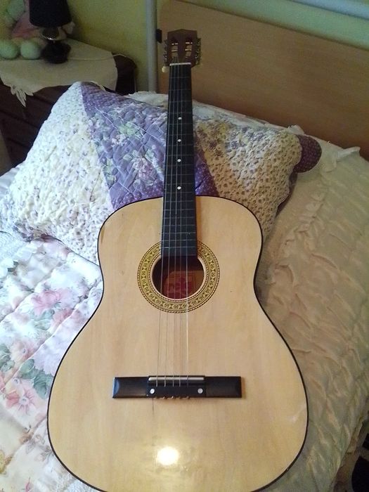 Guitarra acústica