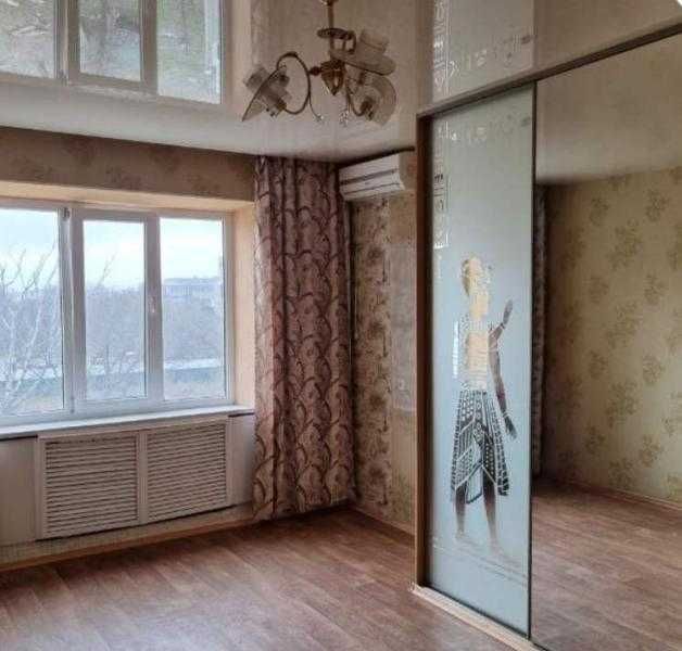 Продам 1к квартиру м. Армейская