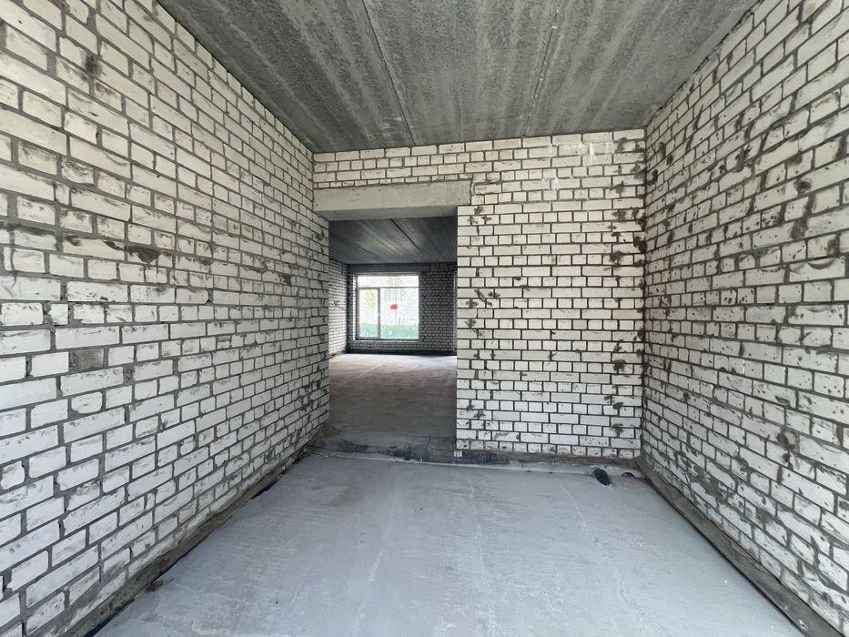 Без% Здається комерційне приміщення в ЖК Молодість, Ірпінь, торгове приміщення, двосторонне, під будь який вид діяльності