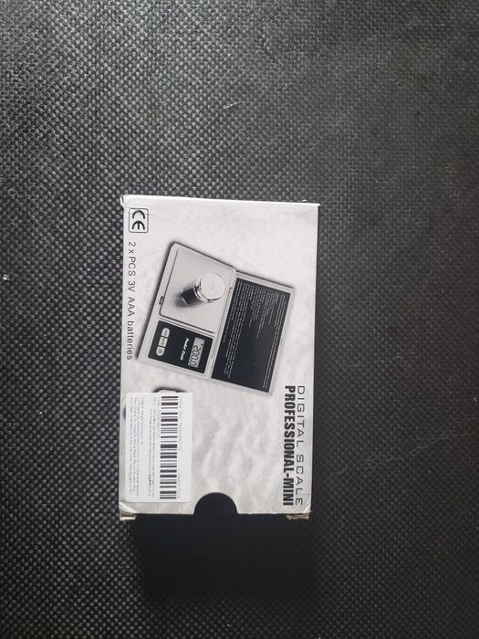 Digital Scale in Box64739772388994121