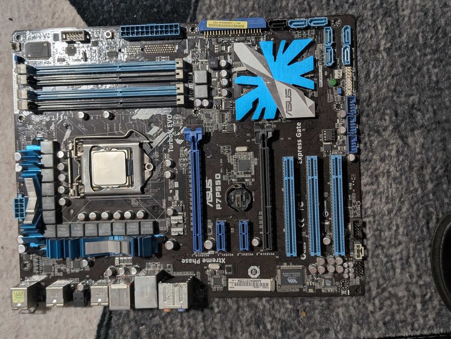 Материнська плата P7P55D/intel core i5 760/ боксовий кулер інтел