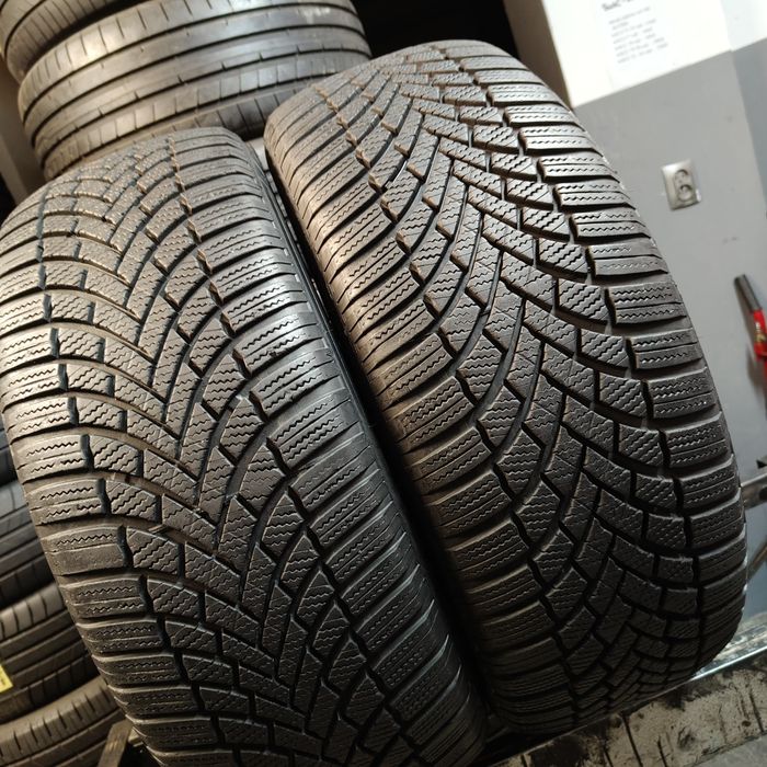 235/55/19 Sprzedam parę opon zimowych Bridgestone