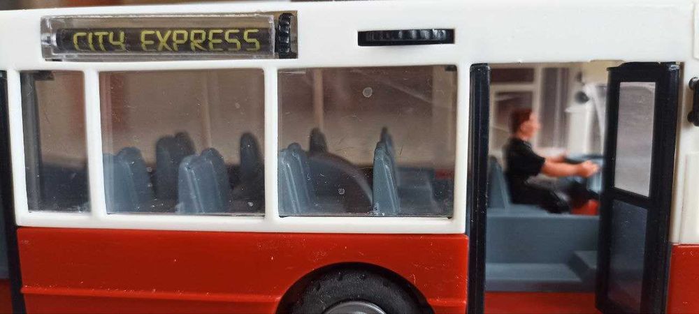 Mercedes-Benz O405G, автобус, "гармошка"- гнётся, 3 двери, 40 см