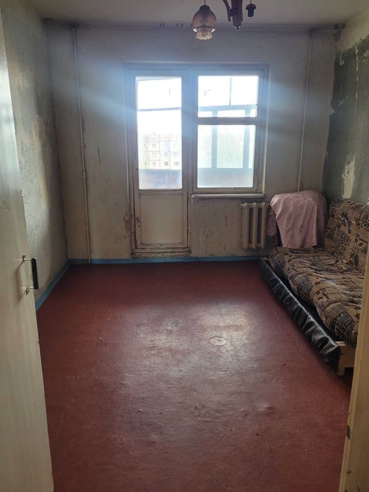 Продам 3-х комнатную квартиру, район Ласточка. Торг