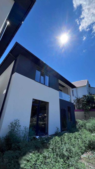 Продам дом в Червоном хуторе