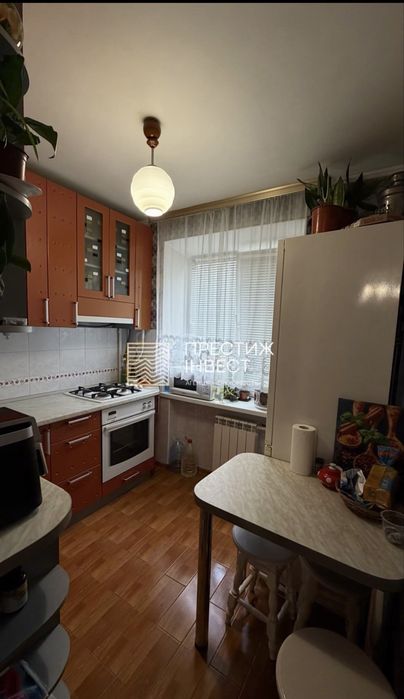 Продаж 2-кімнатної квартири на початку міста з окремими кімнатами