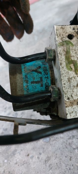 Hyundai Sonata YF 2.4 блок управления абс насос ABS