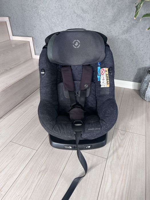 Fotelik samochodowy maxi cosi AxissFix 360