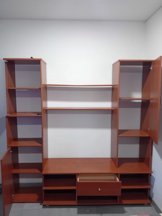 Razoavel  Movel de sala