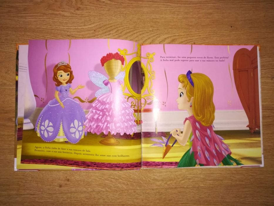 Livro "O baile de máscaras" Princesa Sofia