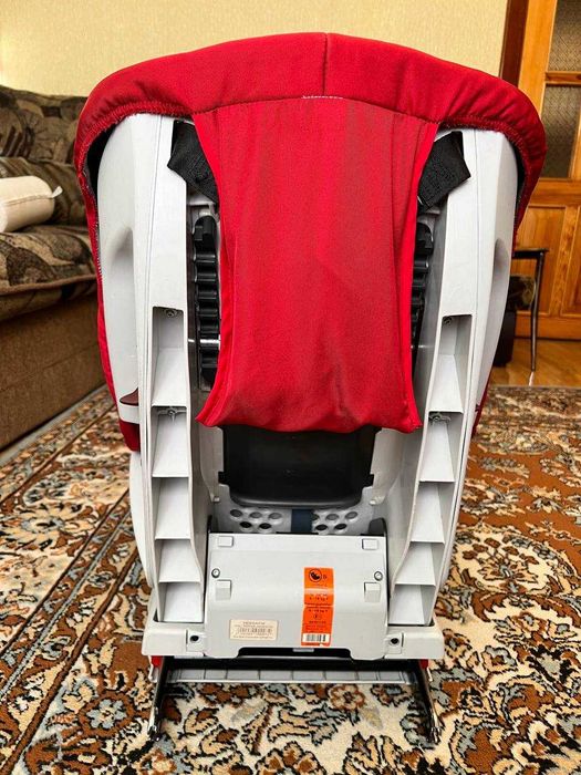 Дитяче автокрісло Britax Römer Versafix ISOFIX, до 4 років, 9-18 кг