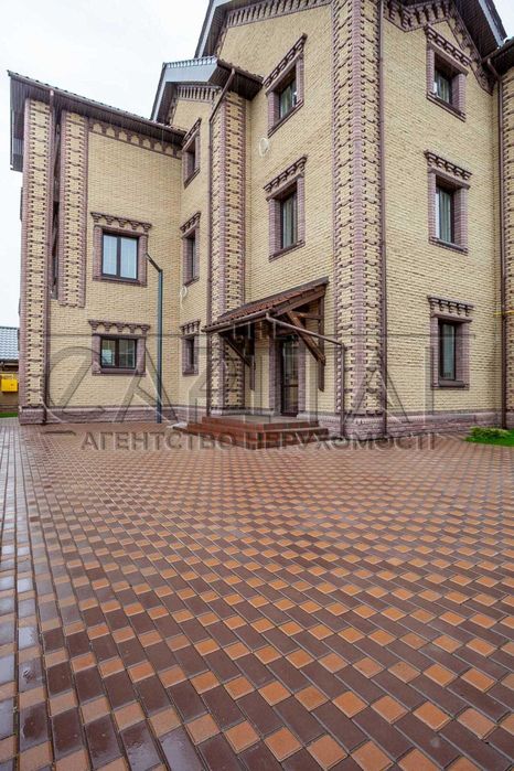 Оренда будинку 653м2, Козин, Обухівський район, 14 соток