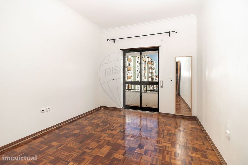 Apartamento T2 para arrendamento
