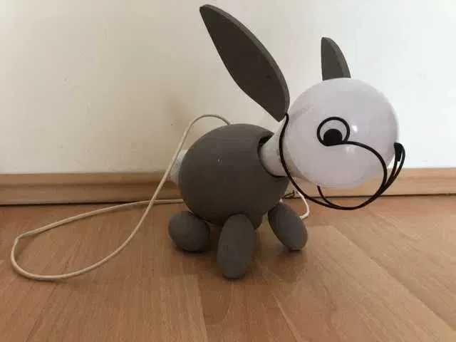 Żyrandol wiszący w kształcie królika