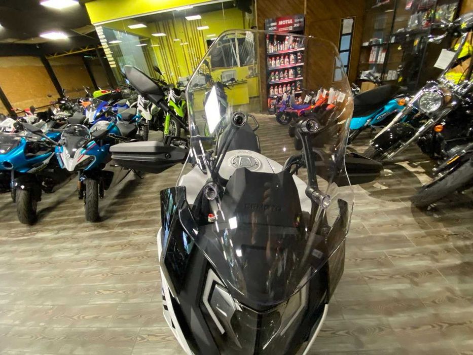 Мотоцикл CFMOTO 700MT