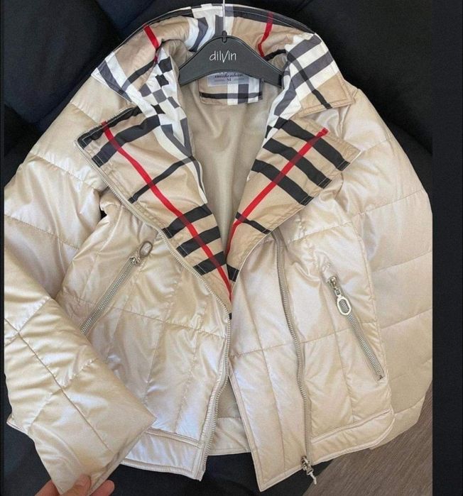 Куртка нова осіння