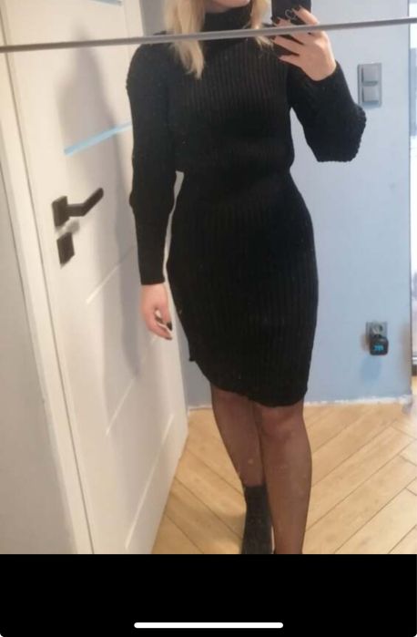 Sukienka swetrowa, prążkowa idealna na zimne dni