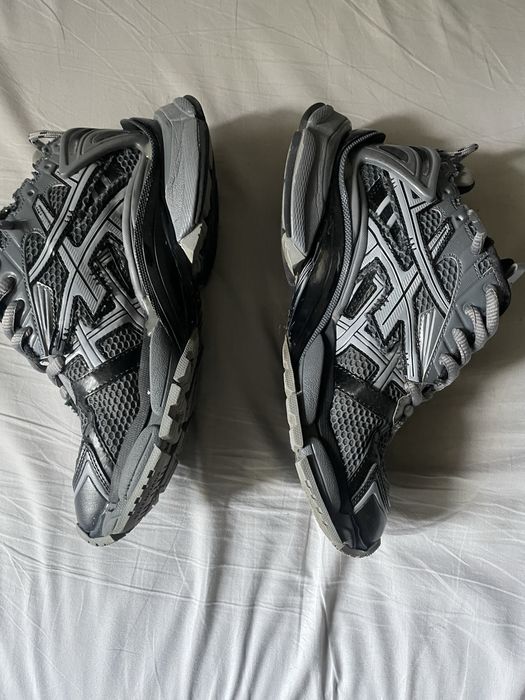 Balenciaga Runner