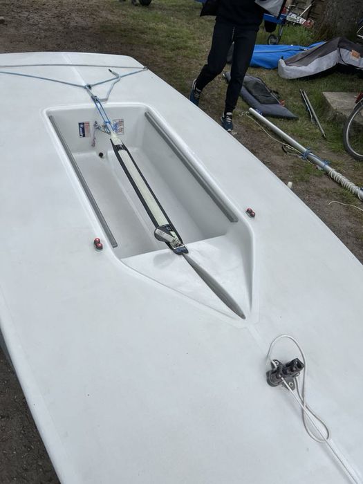 Żaglówka laser ILCA 4/6