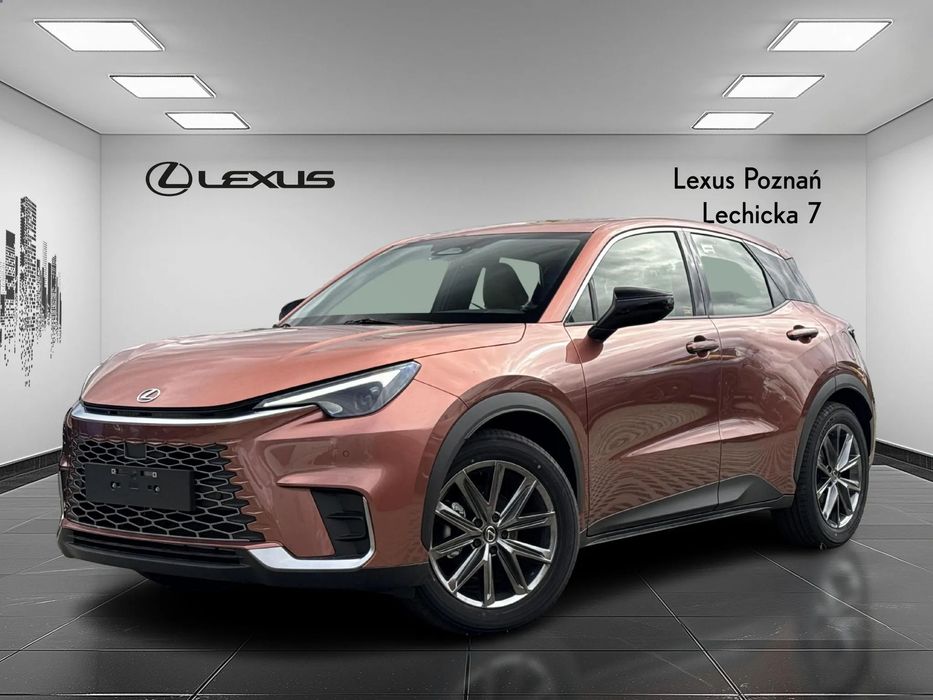 Lexus LBX