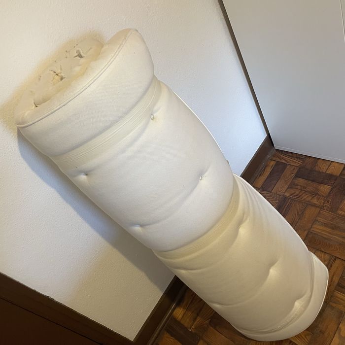 Colchão | Sobrecolchão IKEA 140 x 200