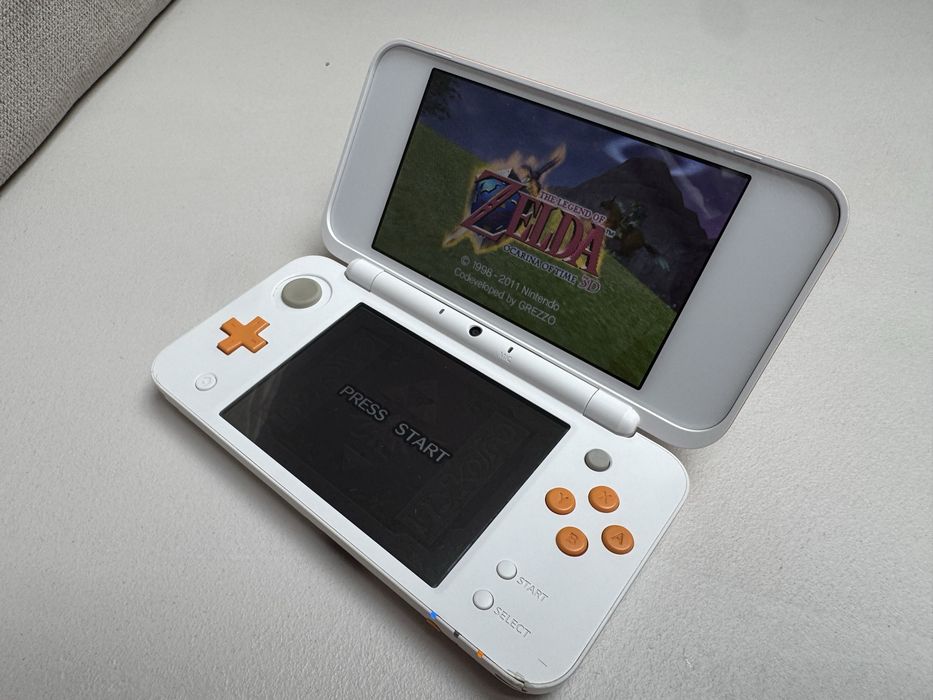 Nintendo New 2DS XL biała, custom firmware, mod