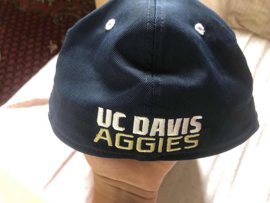 Продам оригинальную кемку Adidas