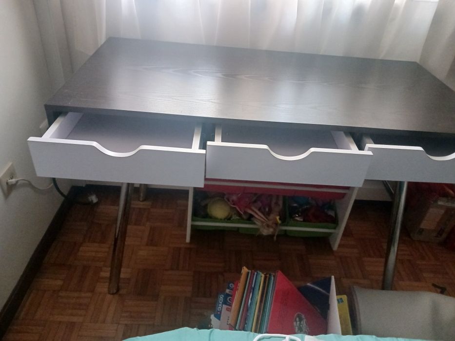 Secretaria preta