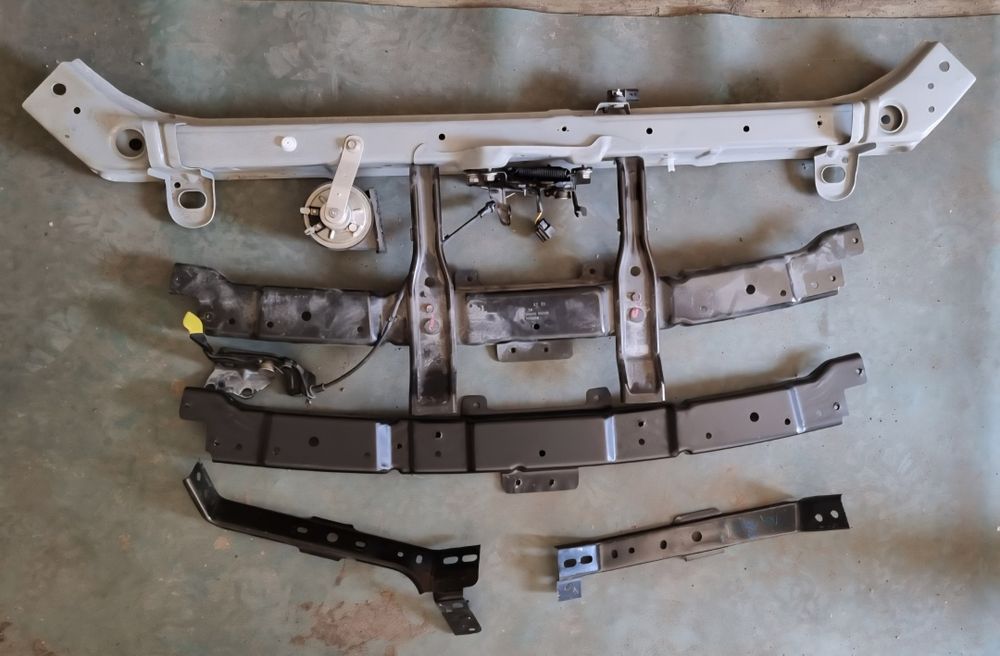 Infiniti qx50 qx55 кронштейн планки бампера