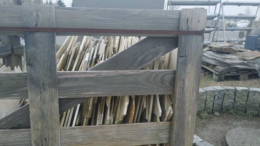 Wapień alpejski, jasny łupek elewacja