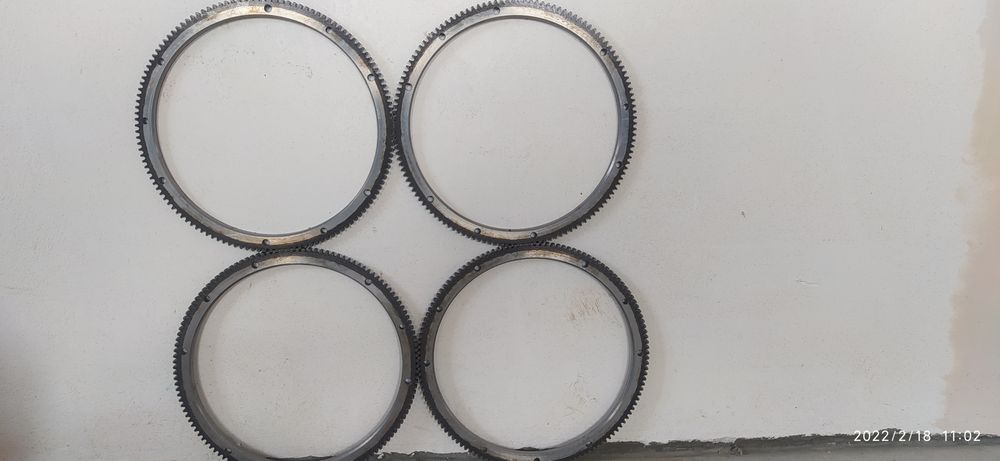 Вінець маховика VW транспортер т4
 2.4, 2.5, 2.0 бензин, дизель 1,9 т.